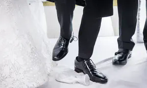 דירה בירושלים - וסיוע ליתומים