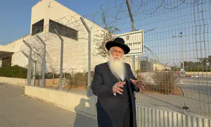 פרוש ביקר עריקים: "התורה נמצאת בכלא"