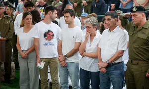 אלפים ליוו את סגן הדר גולדין למנוחות