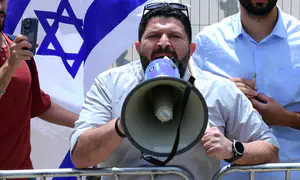 אונ' בן גוריון הגישה תלונה נגד אלמוג כהן