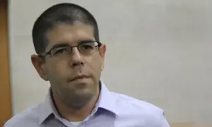 «Это пахнет и выглядит почти как мошенничество»