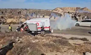 עימותים קשים במהלך פינוי גבעת צור משגבי