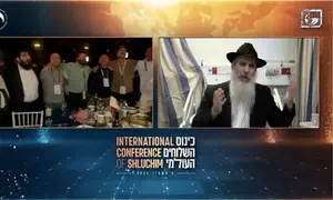 War amputee Chabad emmissary joins in music from hospital bed