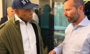 Special gift from Binyamin Council head to Eric Adams