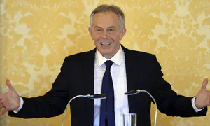 Закулисные политические шаги