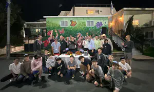 Record 43 fathers & sons bring Thanksgiving to Israeli kids