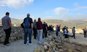 Over 1,000 US leaders visit Ancient Shiloh