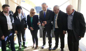 Нетаньяху заложил краеугольный камень нового района в Димоне