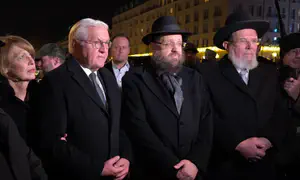 הרב הראשי למנהיגי העולם: "תתעוררו"