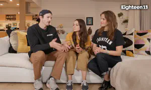 Noa Tishby lights candles with Mila Kunis and Ashton Kutcher