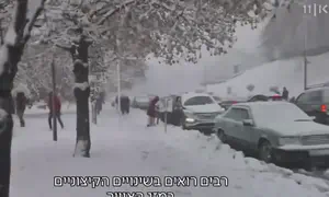 В Саудовской Аравии выпал снег, реки в Иране стали цвета крови