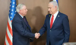 הסנאטור האמריקני מזהיר מפני שיקום חמאס