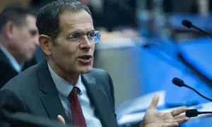 סעדה תוקף את פלדשטיין: "זה בלתי נתפס"