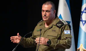 "קולם שנדם עוד מהדהד בתוכנו"