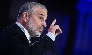 סערת מגל: מסביר, מחדד - ומרגיז מחדש