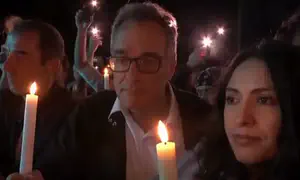 צפו: המחווה לנרצחי הטבח בחוף בונדי