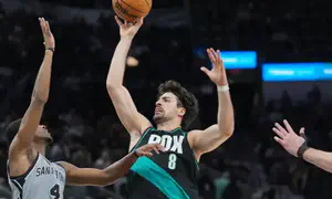 Avdija drops triple‑double on birthday