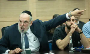 יעקב אשר זעם: איפה הגילוי הנאות?