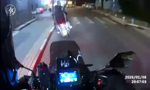 תיעוד מקסדת השוטר: מרדף אחרי עבריין ביפו