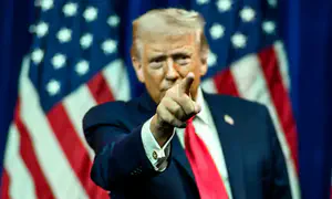 "אם איראן תהרוג מפגינים, נפגע בהם בעוצמה"