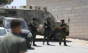 Rock-throwing attack leaves five lightly injured