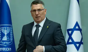 Саар против польского коллеги: Невежество и глубокое непонимание