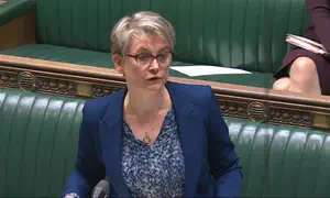 UK Foreign Secretary blasts Israel, demands Hezbollah disarm