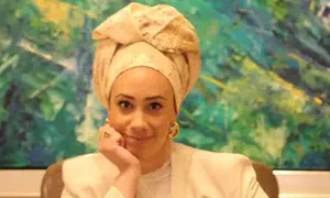 הכבוד שלי לא עובר בלחיצת יד