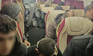 Watch: Minibus delivers infiltrators straight to police