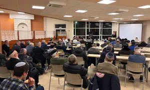 כשאיוב פוגש את מלחמת חרבות ברזל