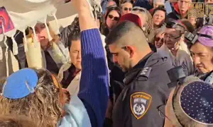 Беспорядки на площади у Западной стены. Заблокирован вход