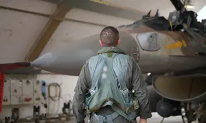 מפקד הטייסת משתף בתחושה בתקיפות באיראן