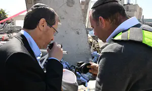 הרצוג נישק את התפילין ששרדו: "אסון כבד"