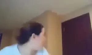 רגע פגיעת טיל בדירה - בשידור חי