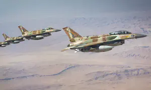 מטוסי קרב בדרכם לתקיפה באיראן