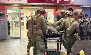 "הם פשוט טיפלו, רצו, הצילו וחיבקו"
