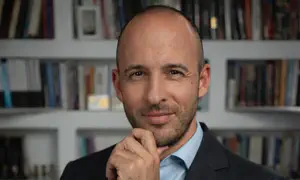 המזרחן מסביר: למה סין מרסנת את איראן