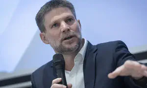 הפלסטינים חוששים מהמהלך של סמוטריץ'