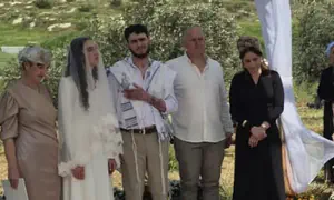 הקצין שנפצע אנושות - התחתן