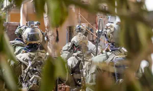 שייטת 13 חשפה: נשק בבית ספר בדרום לבנון