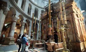 המשטרה אישרה מתווה תפילה בכנסיית הקבר