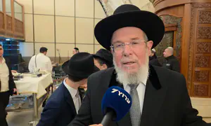 גם בבחירות - לראות את נקודת האמת שבשני