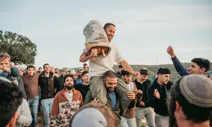 כך הופכים זיכרון לבניין הארץ