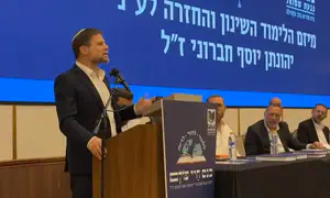 סמוטריץ' תוקף: ברודני, אל תתקע את ההליך