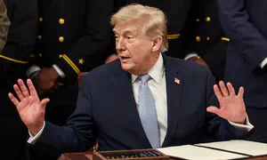 טראמפ חוגג את הפסקת האש בלבנון