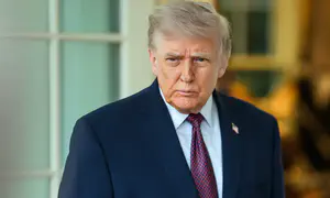 טראמפ מאיים: "נפוצץ את כל המדינה"