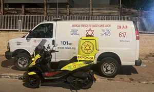 אישה נדקרה למוות ובן 9 נפצע קשה בבאר שבע