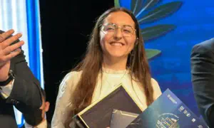 Hodaya Cohen wins International Bible Quiz