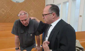 שיחה טעונה בין אבות שכולים - והמסר המשותף
