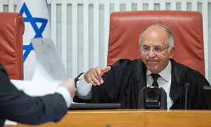 אחרי פינוי השופטים: הדיון בבג"ץ נמשך